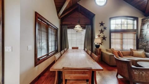 4 Bedroom Ski In, Ski Out Luxury Residence Located Directly On Fanny Hill In Snowmass Eigentumswohnung in Snowmass Village