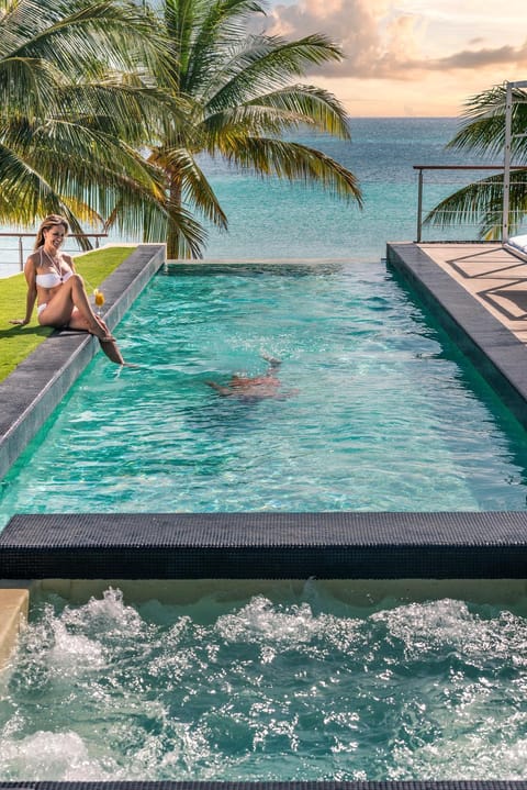 Pool view, Sea view, Swimming pool