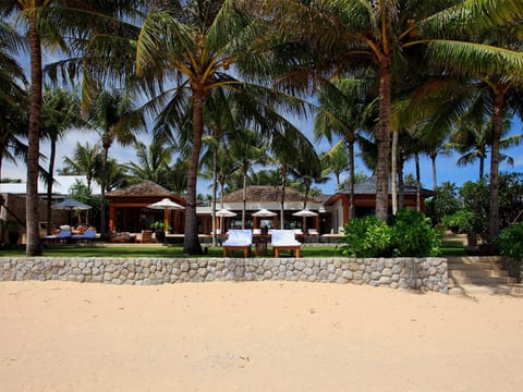 Property building, Beach