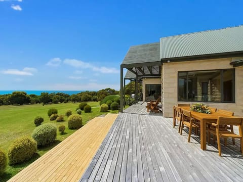 The Hamptons at Marengo House in Apollo Bay