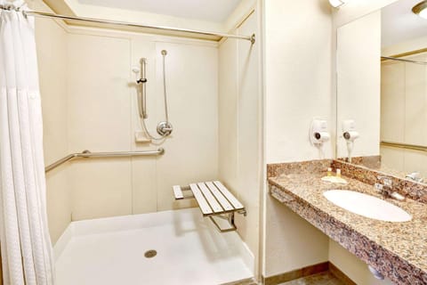 Bathroom, Photo of the whole room, On site