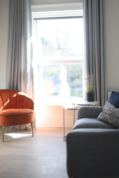 Crawford House- ScholarLee Living Apartments Übernachtung mit Frühstück in Cork City