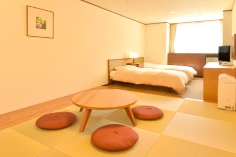 Hotel Kanronomori Ryokan in Niseko