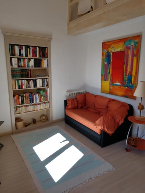 Bed, Library, Bedroom