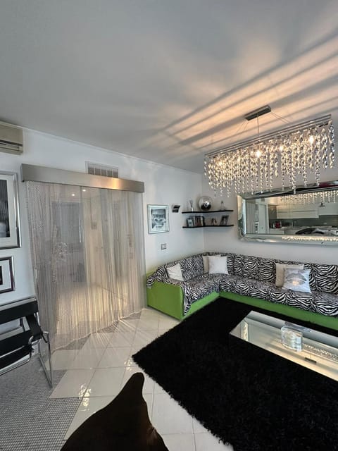 Condominio Imperiale Apartment in Sanremo