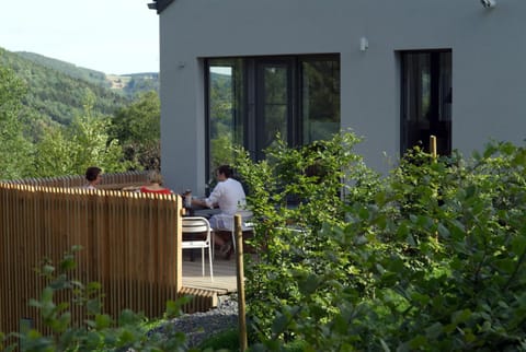 Property building, Balcony/Terrace