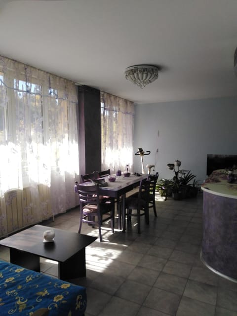 Orchid Apartment Condominio in Gabrovo