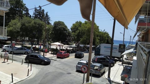 Balcony/Terrace, City view, Sea view, Street view