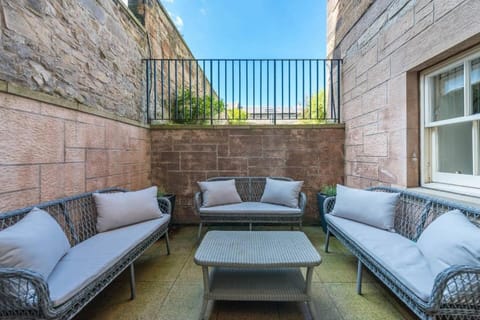 Balcony/Terrace, Living room, Seating area