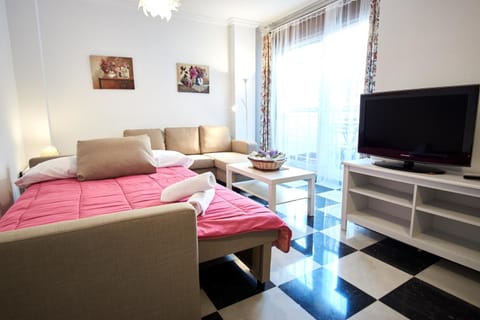 Nervion Paradise Condo in Seville