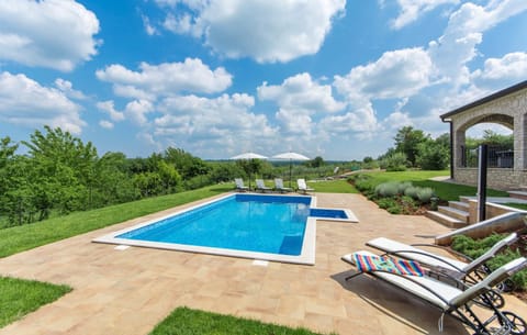 Seating area, Swimming pool