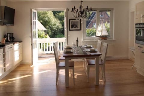 Ferienwohnung Alte Liebe 2 Apartment in Lubeck