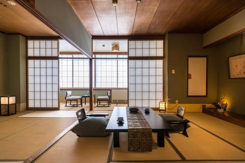 かっぱの宿旅館三治郎 Ryokan in Miyagi Prefecture