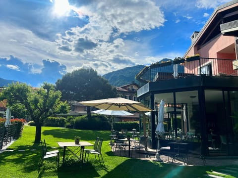 Villa Costantina with heated POOL Apartment hotel in Cannobio