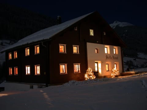 Facade/entrance, Winter