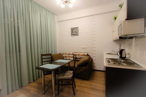 Nadezhda Apartment in House Estate Mechta Eigentumswohnung in Almaty