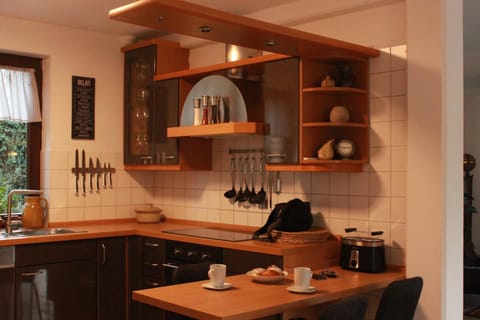 Coffee/tea facilities, Kitchen or kitchenette, minibar