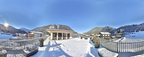 View (from property/room), Mountain view