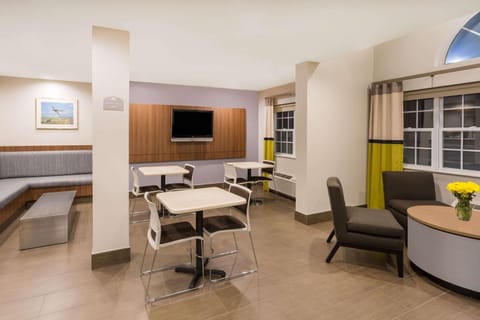 Microtel Inn & Suites by Wyndham Hotel in Sandston