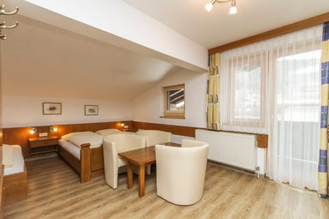 Shower, Balcony/Terrace