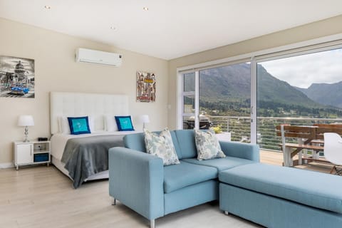 Mount Bay guesthouse in Cape Town