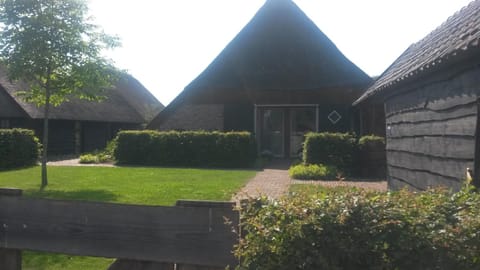 Property building, Day, Garden, Garden view