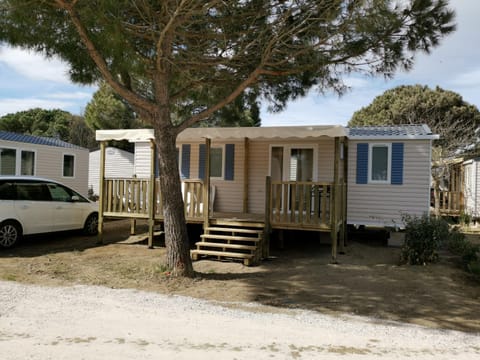 Mobilhome canet Campground/ 
RV Resort in Canet-en-Roussillon