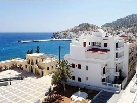 White House Hotel-Apart Apartment hotel in Karpathos