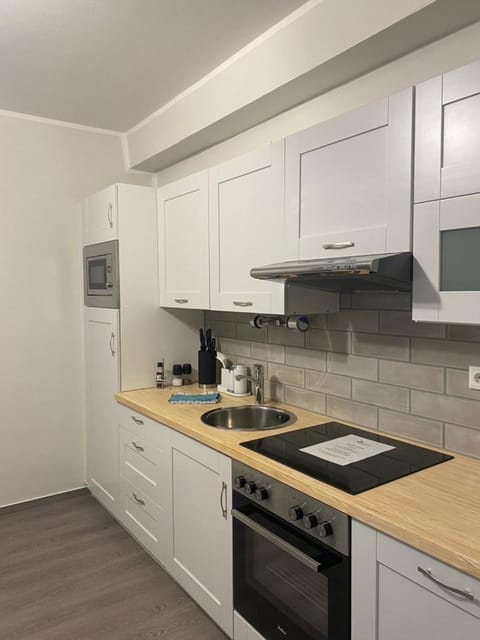 Kitchen or kitchenette, dishwasher, minibar, pet friendly, stove, toaster