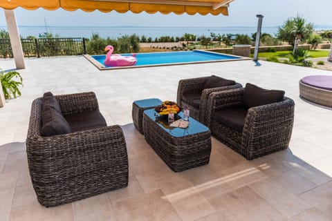 Seaside luxury villa with a swimming pool Cove Mihovilje, Pag - 16124 Villa in Novalja