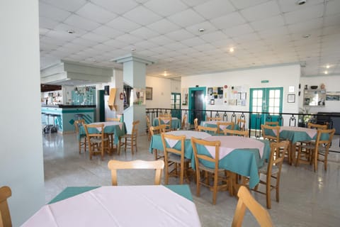 DebbieXenia Hotel Apartments Appartement-Hotel in Paralimni