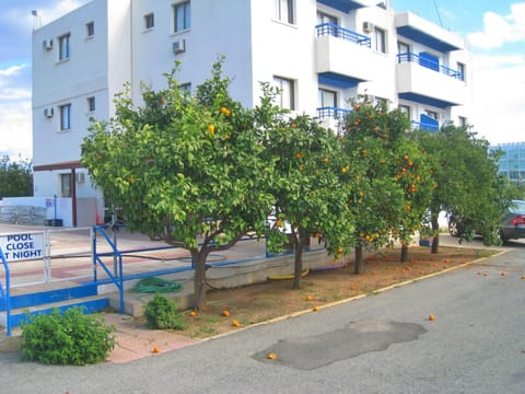 Maouris Hotel Apartments Aparthotel in Protaras