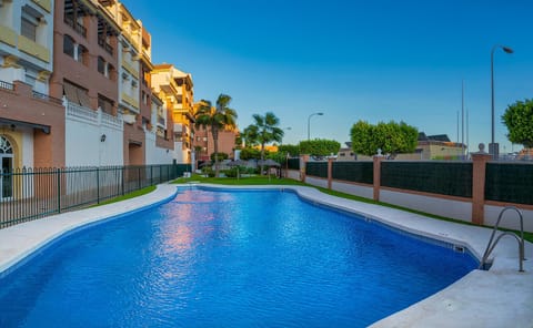 Apartamento 90 m2 en la mejor zona de Roquetas Apartment in Roquetas de Mar