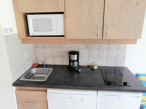 Studio Morillon 1100, 1 pièce, 4 personnes - FR-1-412-3 Copropriété in Morillon