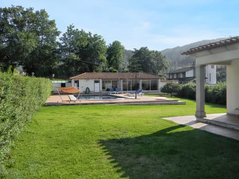 4 bedrooms villa with private pool furnished balcony and wifi at Santa Leocadia de Geraz do Lima Villa in Viana do Castelo District