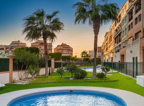 Apartamento 2 dormitorios en la mejor zona de Roquetas Apartment in Roquetas de Mar