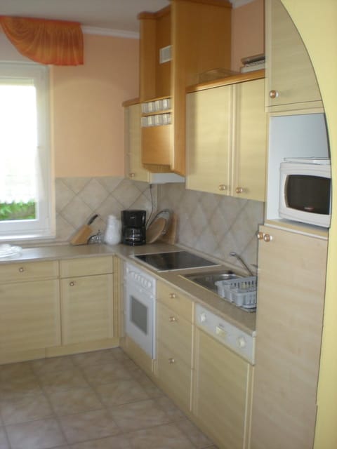 Kentaur Apartmanház Villa in Siófok