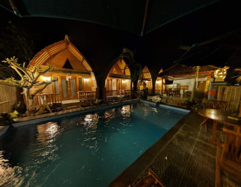 Q Rimbuk Bungalow Campingplatz /
Wohnmobil-Resort in Nusapenida