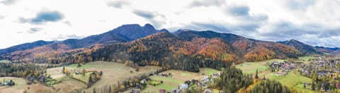 Bird's eye view, Mountain view