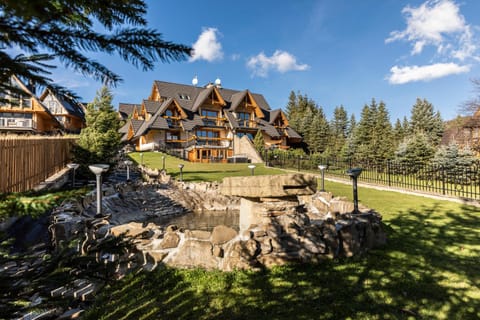 Property building, Garden view