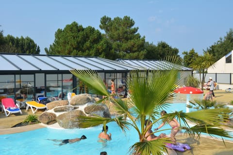 Aqua park, Swimming pool