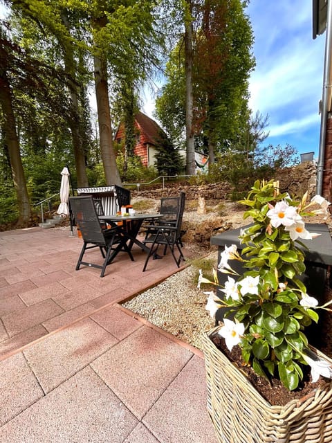 Garden, Balcony/Terrace, Garden view