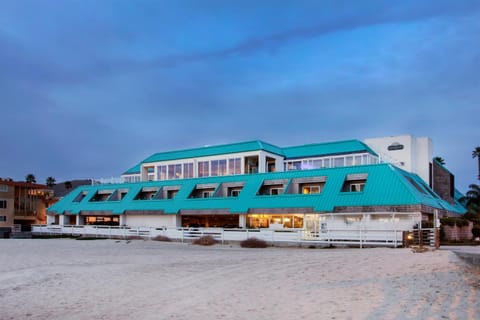 SeaVenture Beach Hotel Resort in Pismo Beach