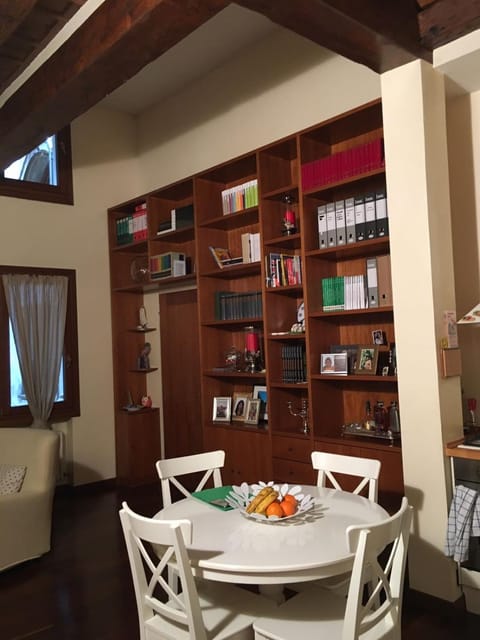 Library, Dining area