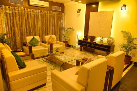 Royal Palms Luxury Service Apartment Hotel in Maharashtra