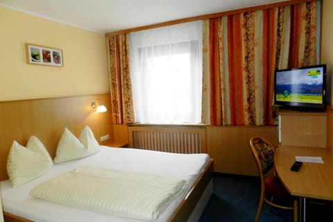 Hotel Garni Erlbacher Übernachtung mit Frühstück in Schladming