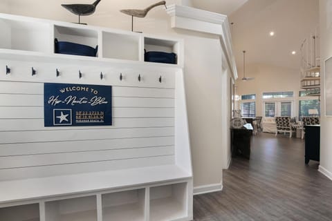 Tivoli 5265 G HIP Nautic Blue House in Miramar Beach