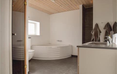 Awesome Home In Rudkbing With Sauna House in Rudkøbing