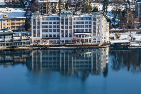 Neighbourhood, Natural landscape, Bird's eye view