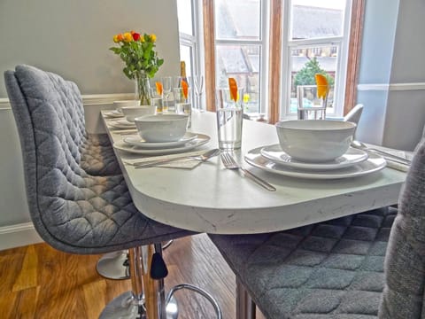 Sea Coast Apartment by Seaside Llandudno Apartment in Llandudno